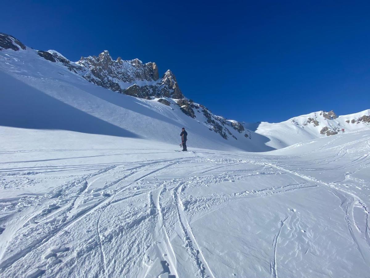 Chalet Hotel L'Ecrin Tignes Bagian luar foto